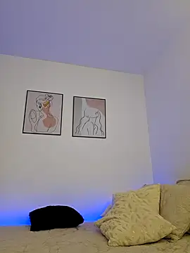 VictoriaEvaans  online show from 03-14-25, 09:54