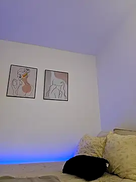 VictoriaEvaans  online show from 03-13-25, 09:59