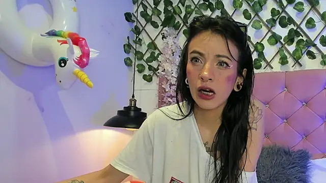 lauren evans96 online show from 10-23-25, 03:27