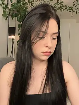 Snapshot of _SweetCandyy chatting on 02-15-25, 08:45 SweetCandyy online show from 02-15-25, 08:45