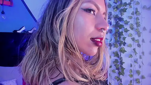 delilah fix online show from 10-29-25, 08:19