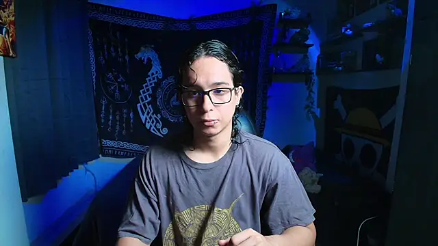 Snapshot of kairozz chatting on 10-04-25, 12:28 kairozz online show from 10-04-25, 12:28