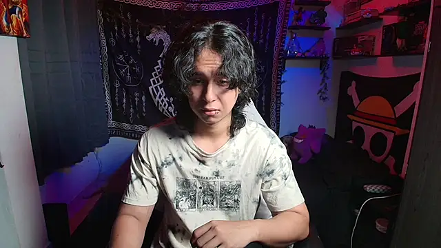 Snapshot of kairozz chatting on 10-11-25, 01:23 kairozz online show from 10-11-25, 01:23