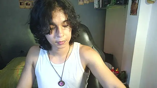 Snapshot of kairozz chatting on 03-06-25, 09:20 kairozz online show from 03-06-25, 09:20