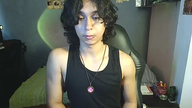 Snapshot of kairozz chatting on 03-07-25, 05:49 kairozz online show from 03-07-25, 05:49