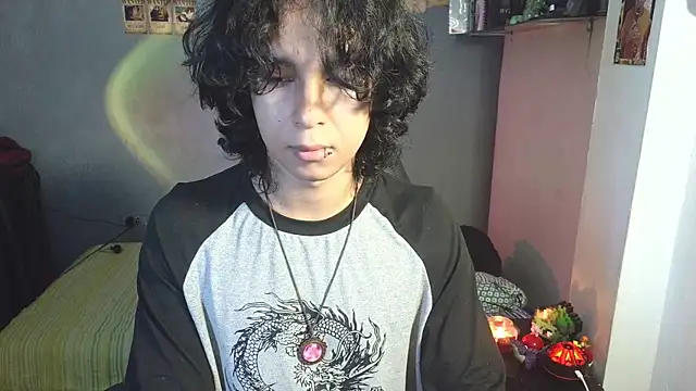 Snapshot of kairozz chatting on 03-11-25, 12:39 kairozz online show from 03-11-25, 12:39