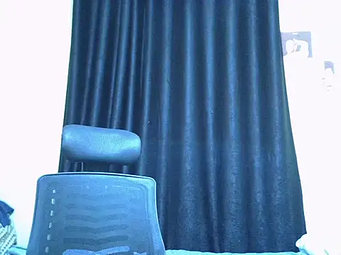 Horny-slut  online show from 07-18-26, 08:17