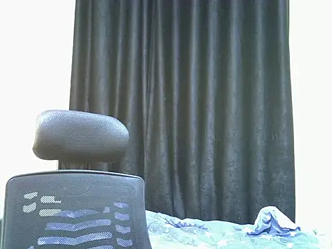 Horny-slut  online show from 10-23-25, 03:49