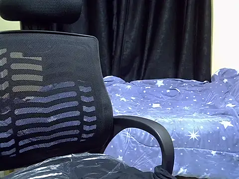 Horny-slut  online show from 11-10-25, 03:11