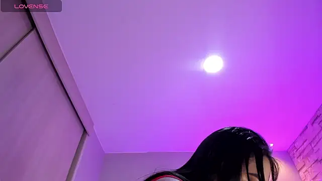 nicole  parker1 online show from 06-04-26, 01:38