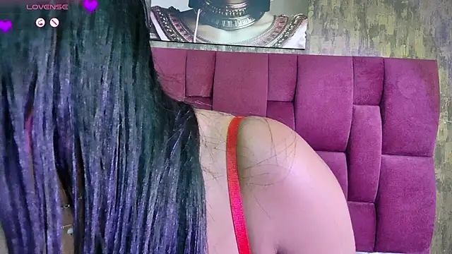 nicole  parker1 online show from 11-11-25, 06:47