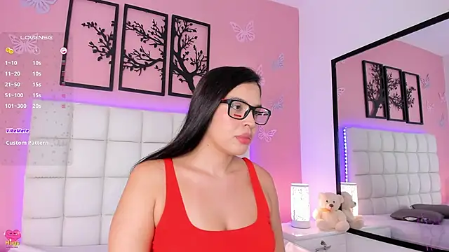 Snapshot of RenataJhonson_ chatting on 12-07-24, 05:10 RenataJhonson online show from 12-07-24, 05:10