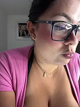 linatarens online show from 11-05-25, 02:25