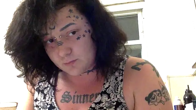 CurvyTrans2002 online show from 07-20-26, 04:09
