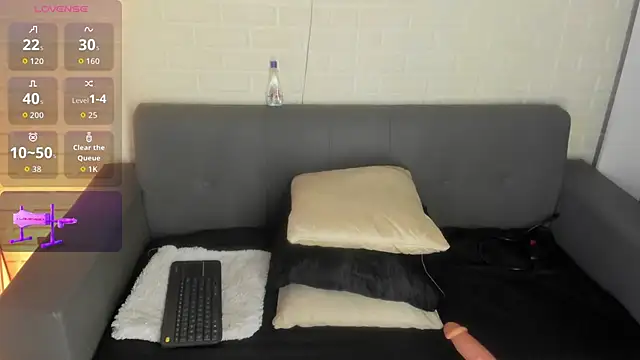 karina gomez 18 online show from 10-02-25, 11:24