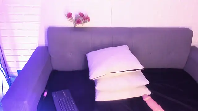 karina gomez 18 online show from 11-08-25, 11:36