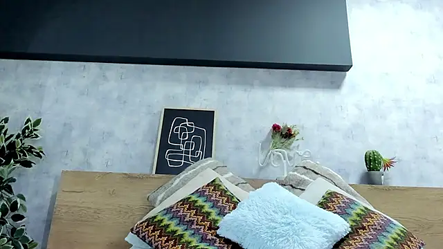 karina gomez 18 online show from 03-20-26, 11:22