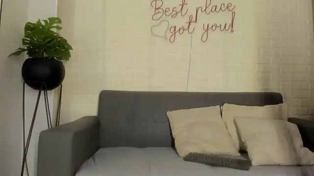 karina gomez 18 online show from 02-15-26, 11:42