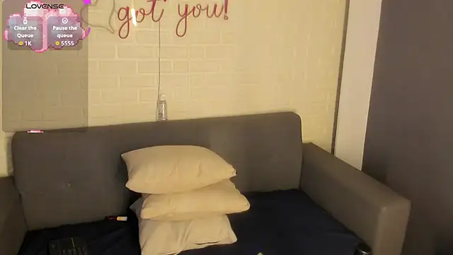 karina gomez 18 online show from 09-21-25, 11:26