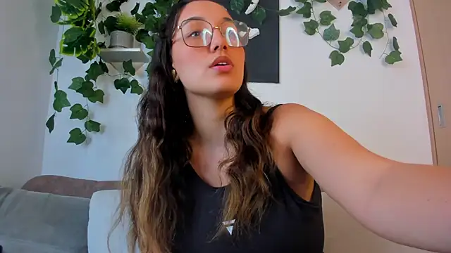nataliepeterson online show from 10-14-25, 01:56