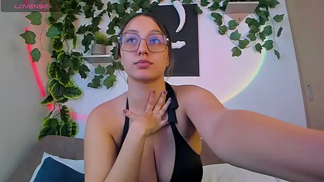 nataliepeterson online show from 03-11-25, 08:09