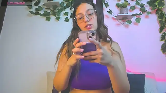 nataliepeterson online show from 02-07-25, 06:35
