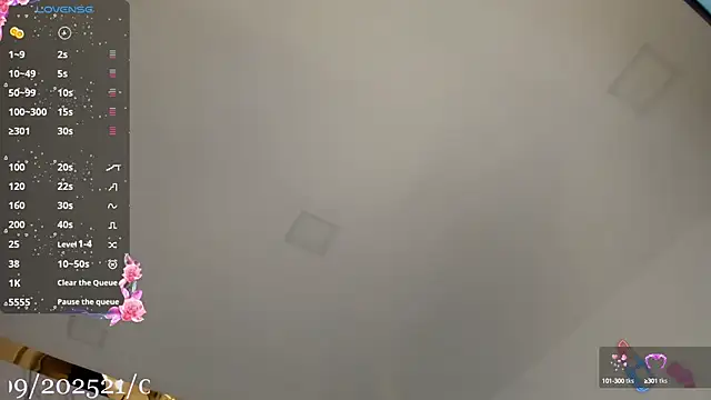 Snapshot of Bylie_Hills chatting on 09-21-25, 09:53 Bylie Hills online show from 09-21-25, 09:53