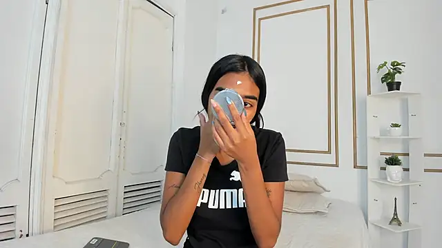 julieta aguilar1 online show from 03-12-26, 07:07