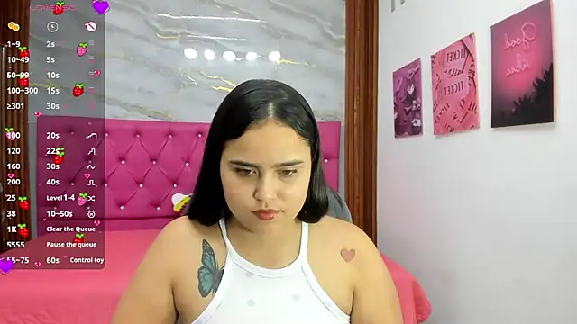 Snapshot of Helen_russo chatting on 07-05-26, 10:38 Helen russo online show from 07-05-26, 10:38