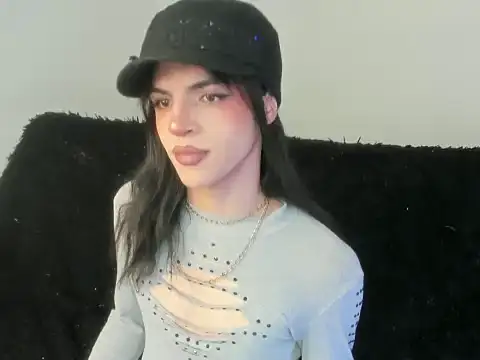 Snapshot of kerly_monroe chatting on 05-05-26, 08:34 kerly monroe online show from 05-05-26, 08:34