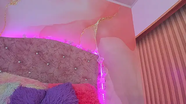 Bella  sweet online show from 02-21-25, 06:48