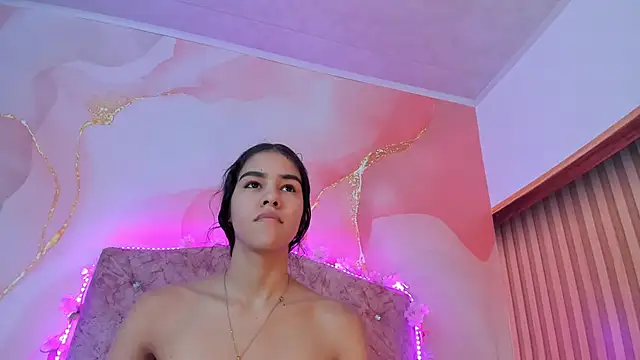 Bella  sweet online show from 03-07-25, 06:43