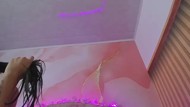 Bella  sweet online show from 12-02-25, 10:28