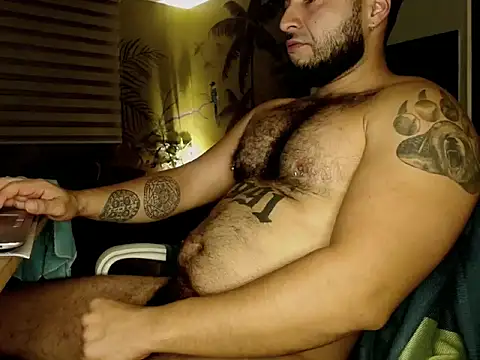 Snapshot of kink_8 chatting on 12-24-24, 02:10 kink 8 online show from 12-24-24, 02:10