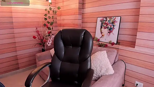 Nami sunny online show from 11-15-25, 12:53