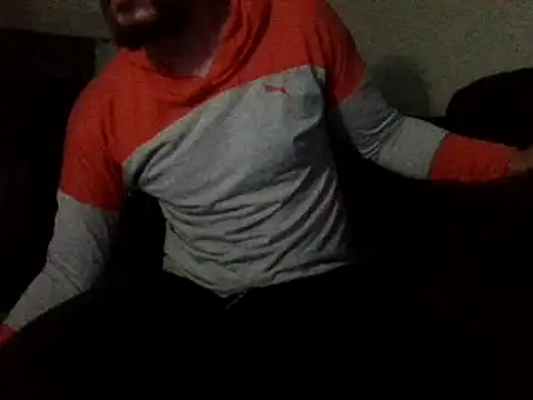 Snapshot of Curved4Pleasure chatting on 02-15-25, 12:33 Curved4Pleasure online show from 02-15-25, 12:33