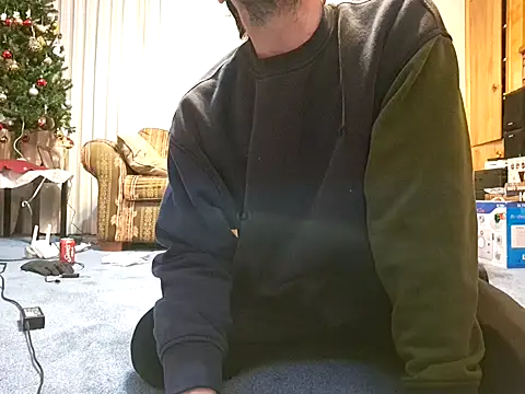 Snapshot of Curved4Pleasure chatting on 12-16-24, 06:32 Curved4Pleasure online show from 12-16-24, 06:32