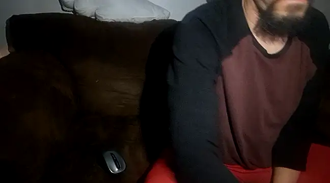 Snapshot of Curved4Pleasure chatting on 12-26-24, 06:12 Curved4Pleasure online show from 12-26-24, 06:12