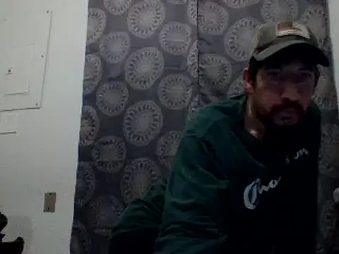 Snapshot of Curved4Pleasure chatting on 12-06-24, 05:58 Curved4Pleasure online show from 12-06-24, 05:58