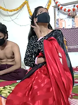 Snapshot of Lily_Baby_ chatting on 11-23-25, 04:44 Lily Baby online show from 11-23-25, 04:44