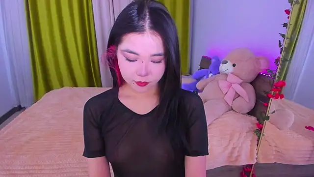 Snapshot of Dollyaa chatting on 10-10-25, 12:50 Dollyaa online show from 10-10-25, 12:50