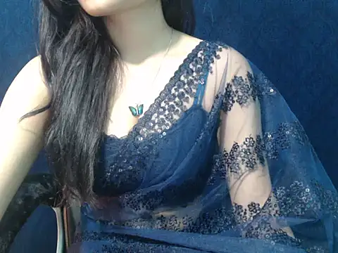 Yashi online show from 12-21-25, 01:46