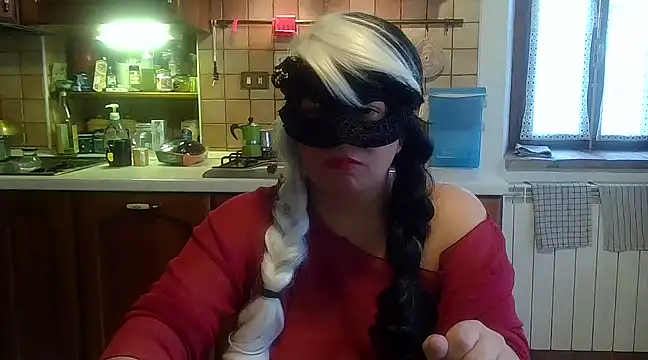 Snapshot of Ninalapiccolina chatting on 01-07-25, 10:11 Ninalapiccolina online show from 01-07-25, 10:11