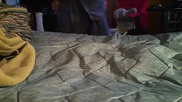 Snapshot of qoooqing67 chatting on 11-17-25, 06:06 qoooqing67 online show from 11-17-25, 06:06