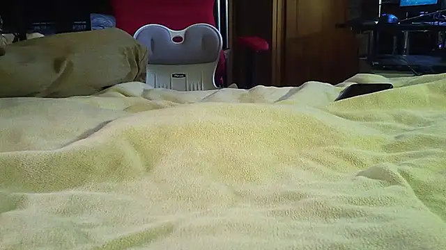 Snapshot of qoooqing67 chatting on 11-15-25, 05:55 qoooqing67 online show from 11-15-25, 05:55