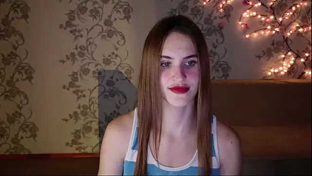 Snapshot of Felicia-Star chatting on 06-14-26, 07:04 Felicia-Star online show from 06-14-26, 07:04