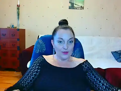 Alice3694 online show from 03-12-26, 05:55