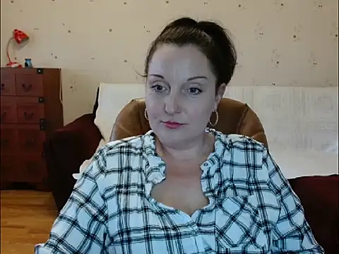 Snapshot of Alice3694 chatting on 02-26-25, 11:32 Alice3694 online show from 02-26-25, 11:32