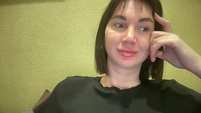 EvilDemon94 online show from 05-08-26, 05:39