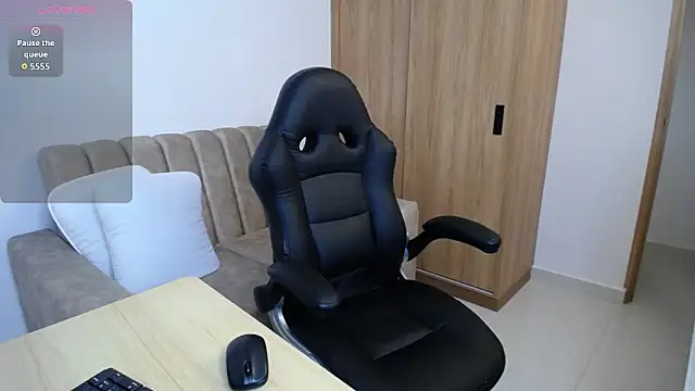 karoll marquez online show from 04-07-26, 12:56